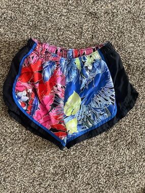 Nike Women’s Tropical Floral Athletic Shorts - Blue/Red/Pink